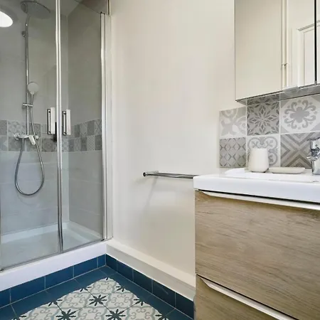 شقة Deux Avec Parking Et Balcons