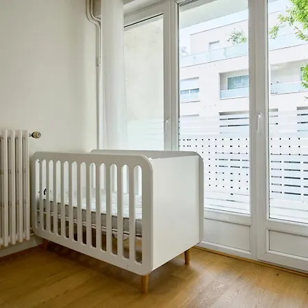 شقة Deux Avec Parking Et Balcons